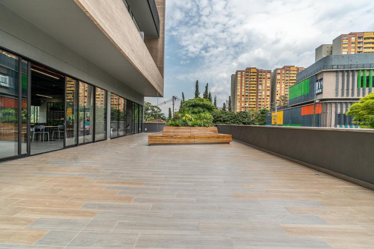 Apartamentos Go Living & Suites By Housy Host Medellín Zewnętrze zdjęcie