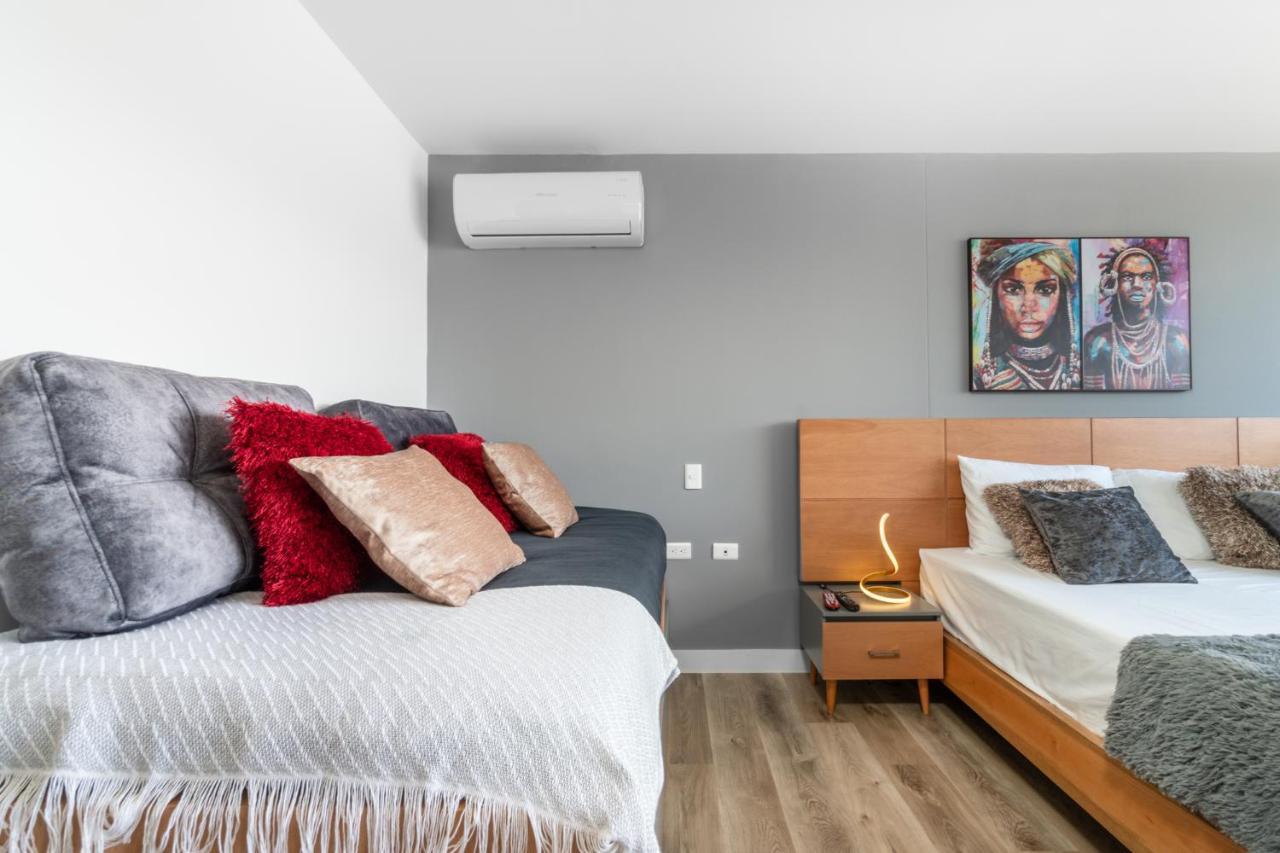 Apartamentos Go Living & Suites By Housy Host Medellín Zewnętrze zdjęcie