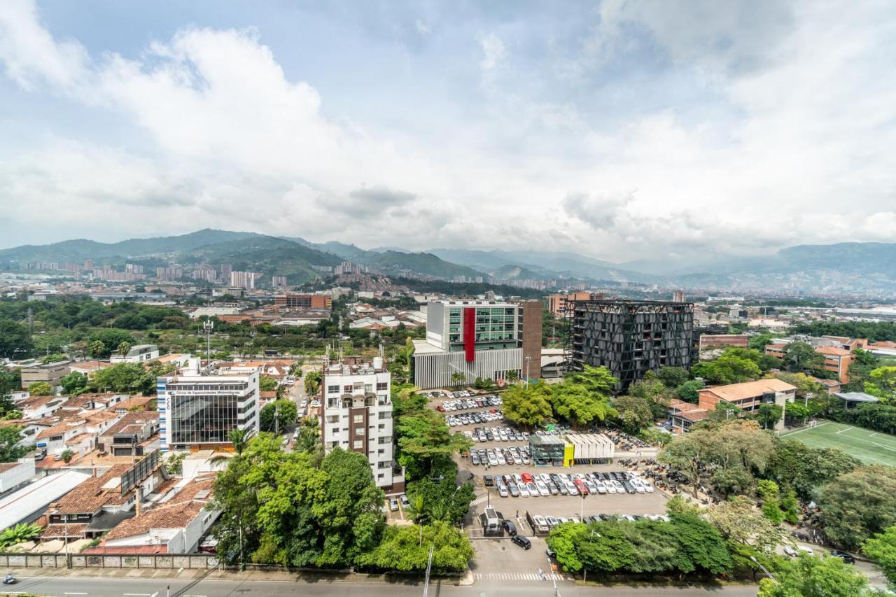 Apartamentos Go Living & Suites By Housy Host Medellín Zewnętrze zdjęcie