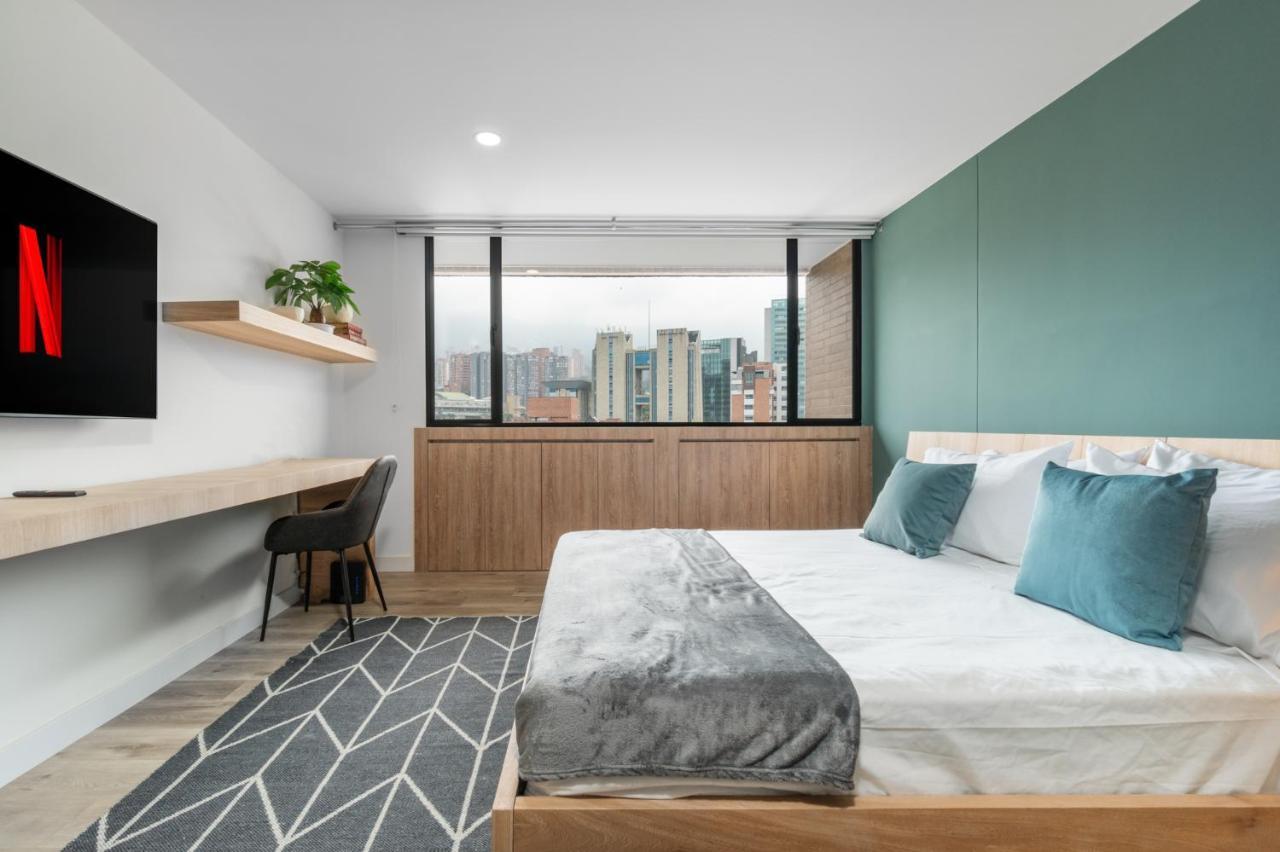 Apartamentos Go Living & Suites By Housy Host Medellín Zewnętrze zdjęcie