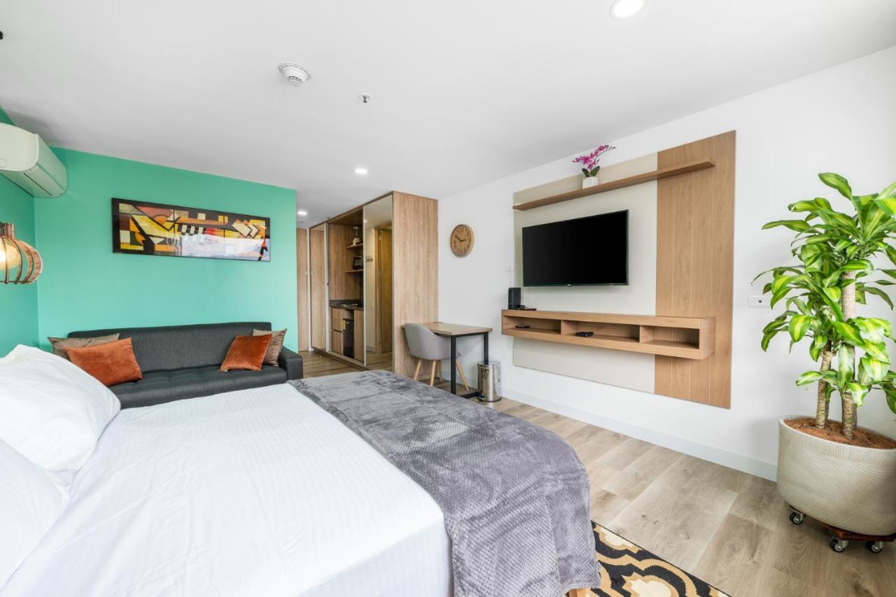 Apartamentos Go Living & Suites By Housy Host Medellín Zewnętrze zdjęcie